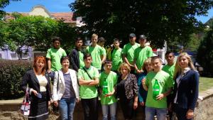 Акция за спасяване на кестените се проведе в Павликени