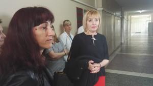 мая манолова