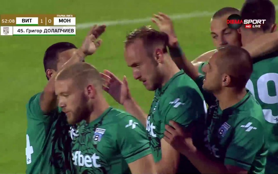 Нападателят на Витоша Бистрица Григор Долапчиев откри резултата в баража