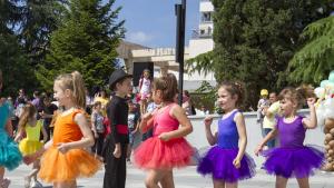 Деца пяха и се веселиха на празника в Стара Загора