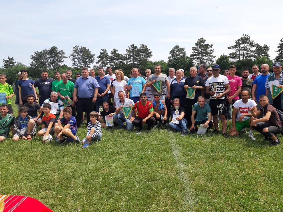 Жители на девет села от Община Добричка се включиха в спортния празник "Да спортуваме заедно"