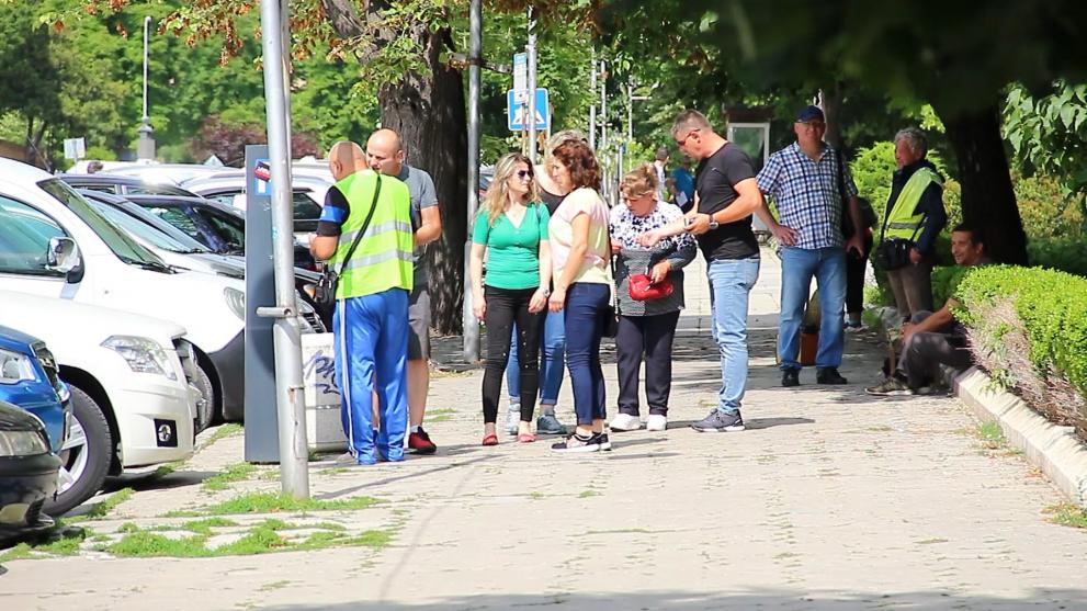 Паркоматите бяха спрени през април.