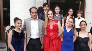 Марио Хосен и ученици