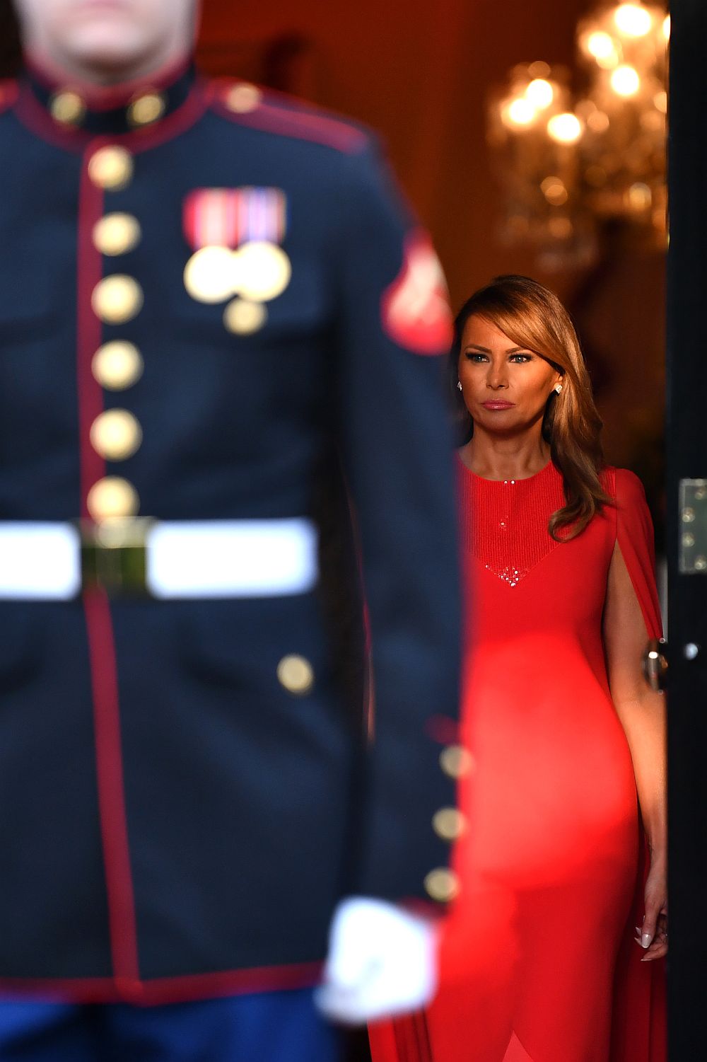 Червената рокля на Мелания Тръмп