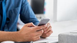 смартофон телефон СМС