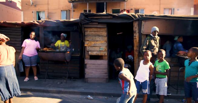 Любопитно Туризъм в бедняшките квартали Без багаж ни среща