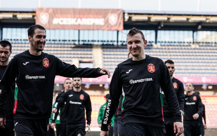 Попето виси за Англия, трябва да внимава с дисциплината