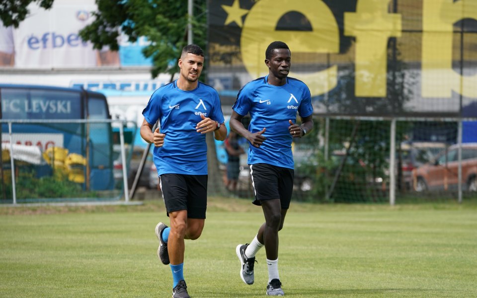 Промяна в тренировъчните екипи на Левски се забеляза по време