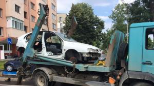 Със заповед на кмета на община Свищов започна премахването на
