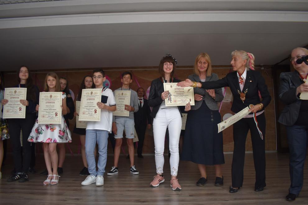 Две „Рицарски постъпки” от Разград – с награди от конкурс на тамплиерите