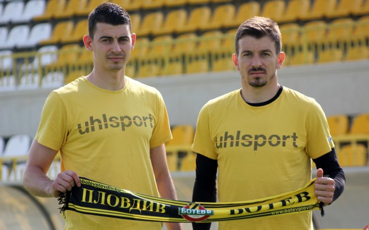 Ботев представи новите вратари