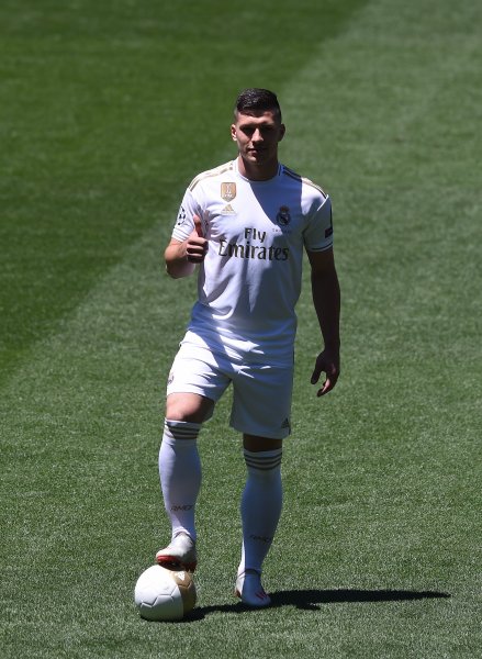 Лука Йович Реал Мадрид представяне 2019 юни1