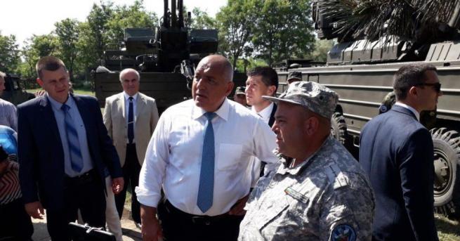 Премиерът Бойко Борисов и висши военни от САЩ и Сърбия