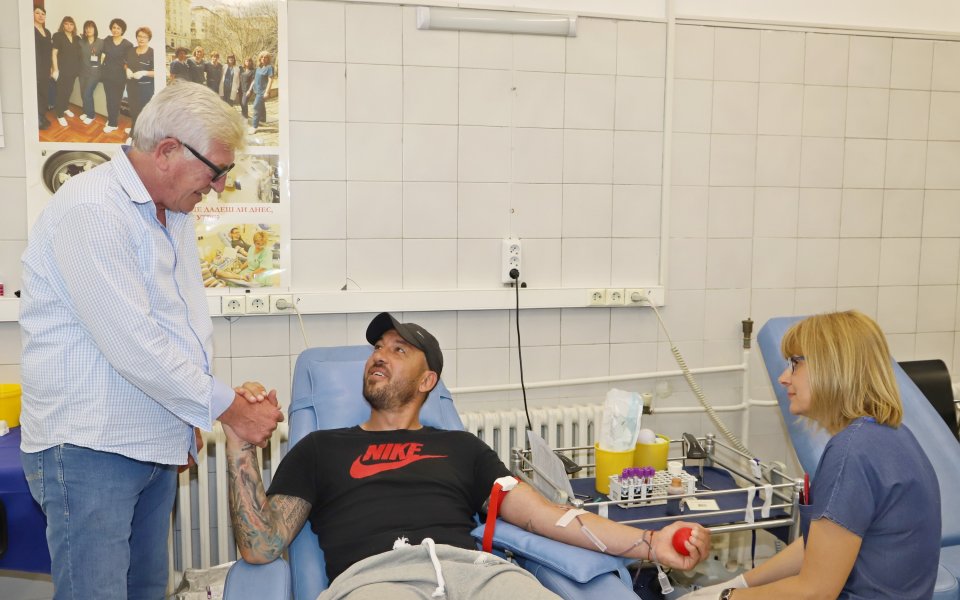 Армейски сърца се обединиха зад каузата "Дари кръв, спаси живот!"