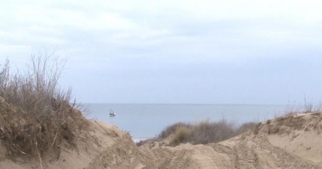 Малък разлив на нефтени продукти е локализиран днес по обед