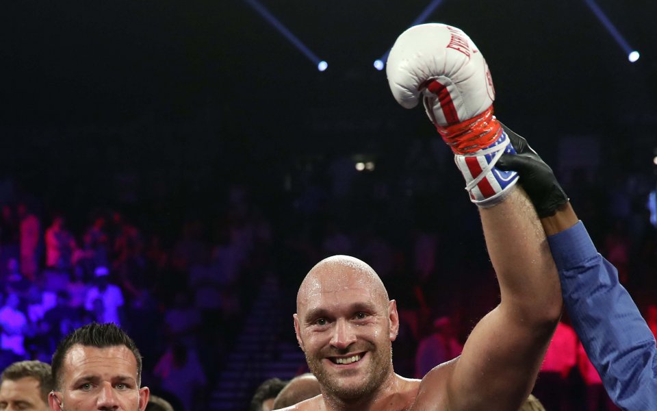 По информация на Boxing Scene, бившият световен шампион в тежка