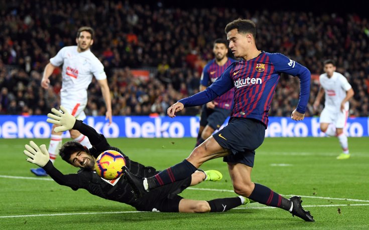 Сити с яростна офанзива за възрастен страж на Ейбар