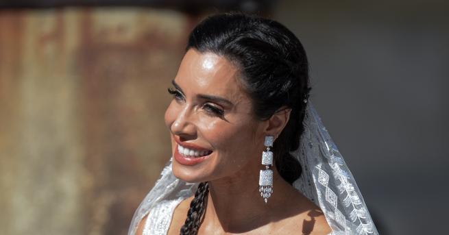 България Красавицата Пилар която се омъжи с черен букет Сватбата