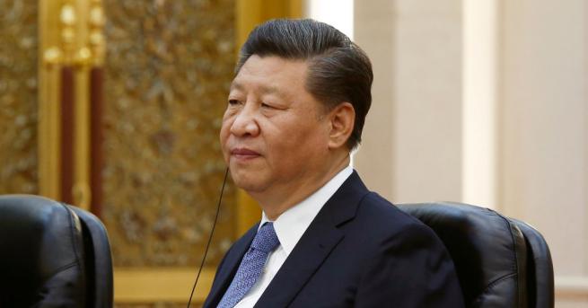 Китайският президент Си Цзинпин пристигна днес на първото си посещение