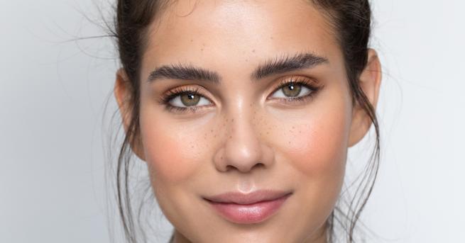 Любопитно 7 те части на женското тяло които издават възрастта И