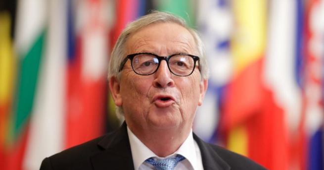 Ръководителят на Европейската комисия Жан-Клод Юнкер коментира с ирония в