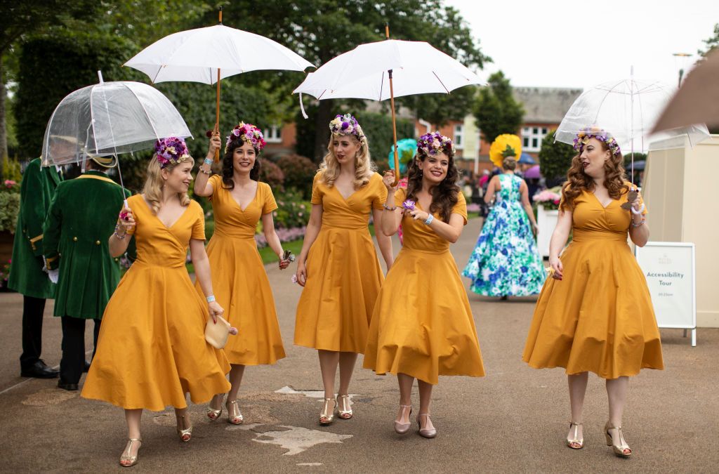 Причудливите и красиви шапки на Royal Ascot