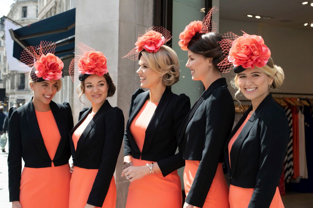 Причудливите и красиви шапки на Royal Ascot