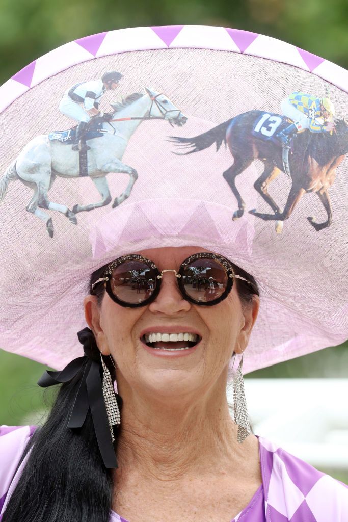 Причудливите и красиви шапки на Royal Ascot