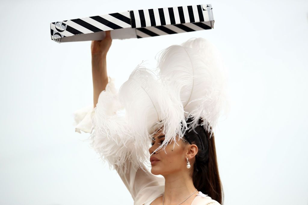 Причудливите и красиви шапки на Royal Ascot