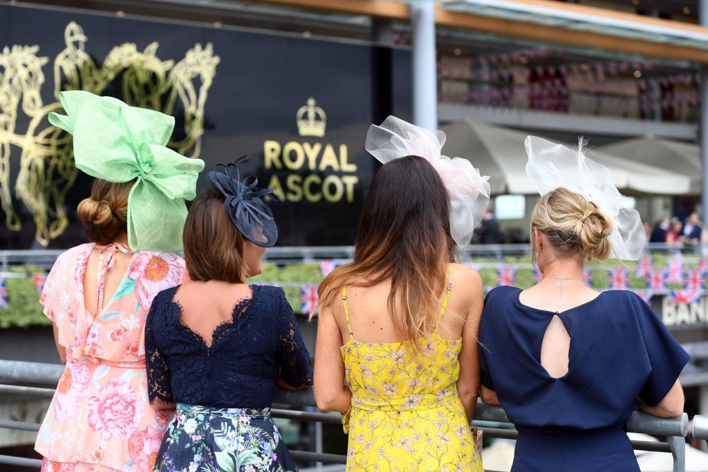 Причудливите и красиви шапки на Royal Ascot