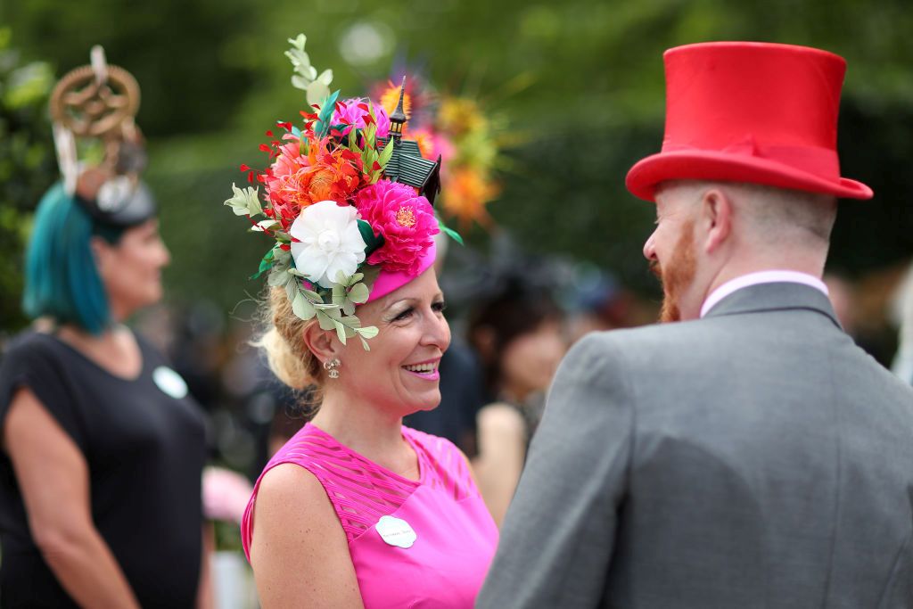 Причудливите и красиви шапки на Royal Ascot
