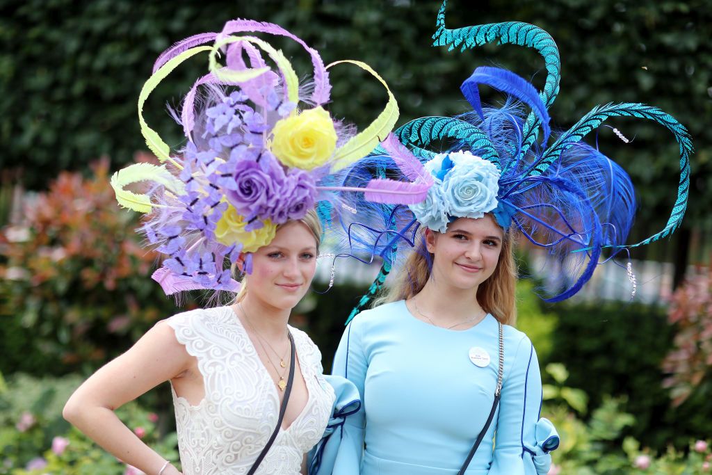 Причудливите и красиви шапки на Royal Ascot