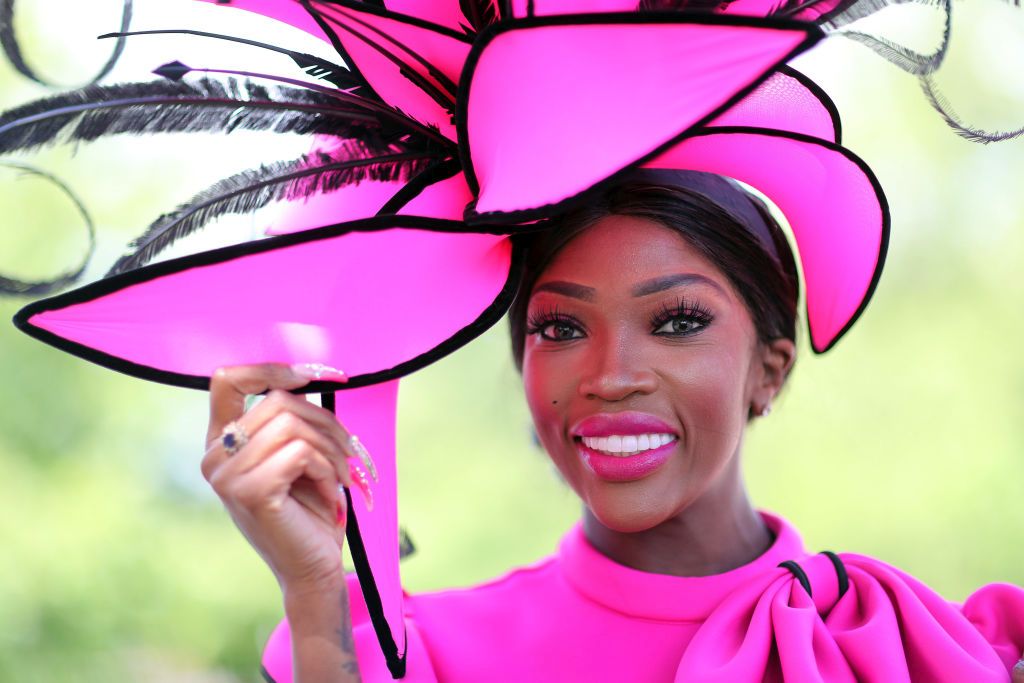 Причудливите и красиви шапки на Royal Ascot