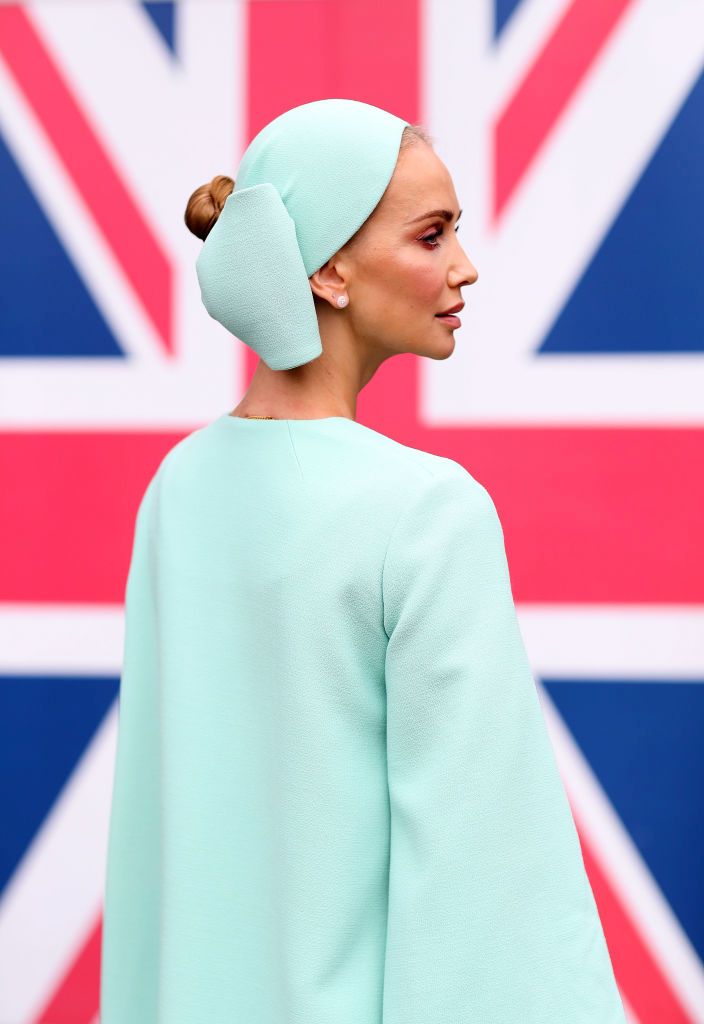 Причудливите и красиви шапки на Royal Ascot