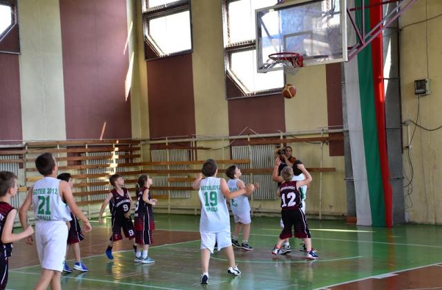 Баскетболен турнир Враца