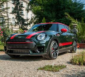 MINI Clubman John Cooper Works галерия