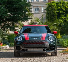 MINI Clubman John Cooper Works галерия