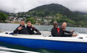 Футболистите на ЦСКА получиха първата си почивка вчера Те се възползваха