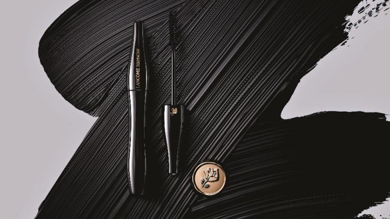  Една безконечна икона, която кара миглите ти да пърхат 