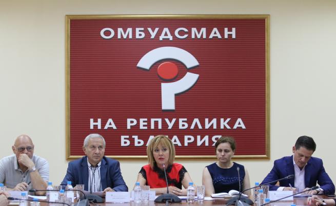 Омбудсманът Мая Манолова представи Проект на Закон за личния фалит.