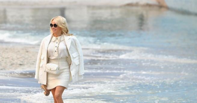 Памела Андерсън ускорявала пулса на не един мъж с ролята