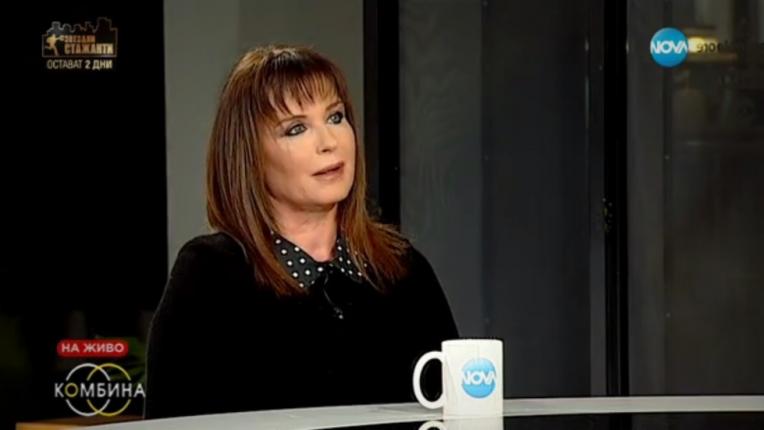  Най-добрата баба: Вижте сладките внуци на Аня Пенчева 