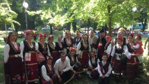 ансамбъл Дълбоки