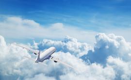  <p>Инверсионните следи на самолетите са <strong>по-вредни от СО2</strong></p> 