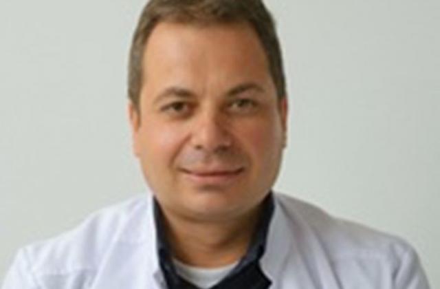 Д-р Владислав Улевинов