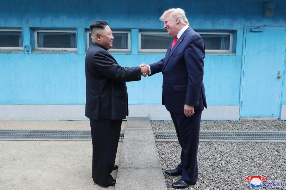 Доналд Тръмп и Ким Чен ун