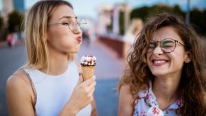 сладолед хора щастие