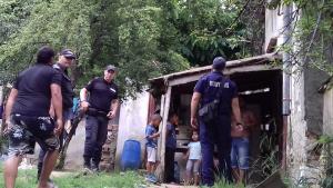 Самонастанили се лица