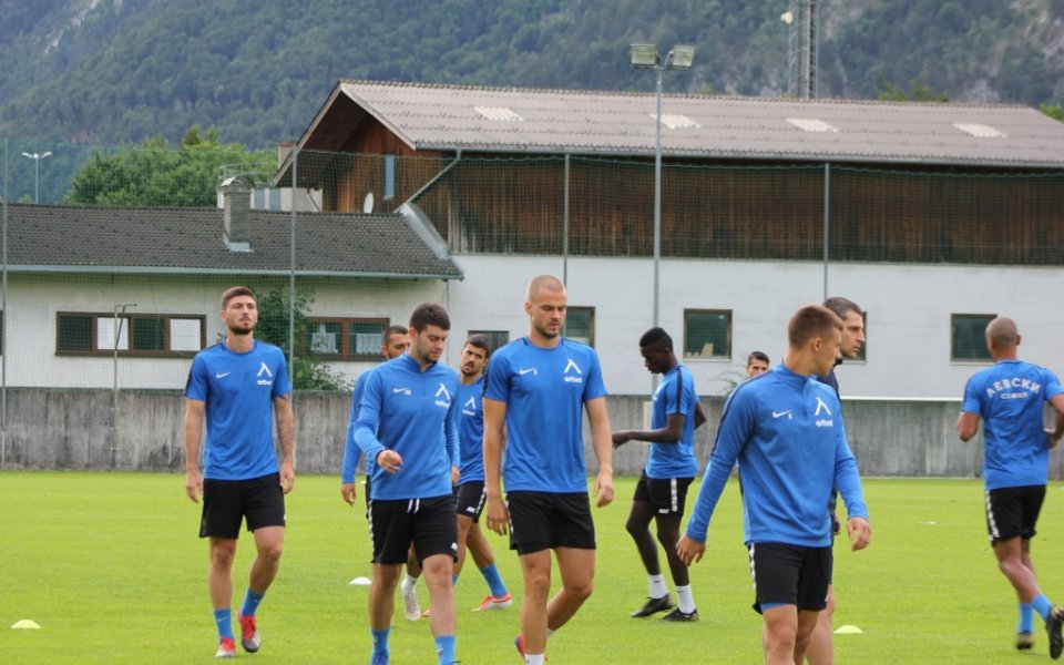 Левски приключи лагера си в Австрия с престижно реми 1:1