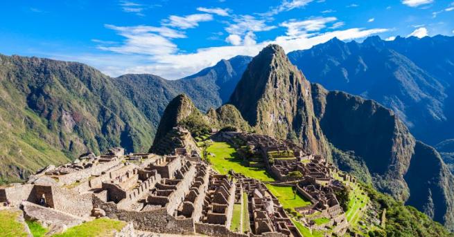 Цитаделата на инките Мачу Пикчу главната туристическа забележителност на Перу